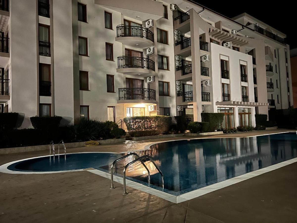 Alex Deluxe Apartments Sunny Beach Ngoại thất bức ảnh
