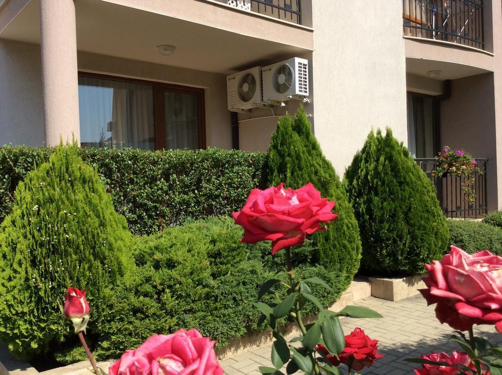 Alex Deluxe Apartments Sunny Beach Ngoại thất bức ảnh